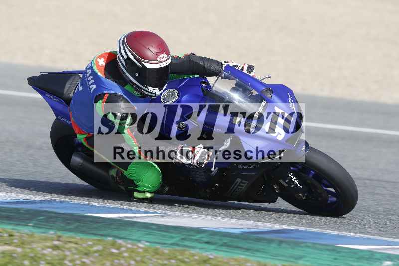 /Archiv-2024/01 26.-28.01.2024 Moto Center Thun Jerez/Gruppe rot-red/911